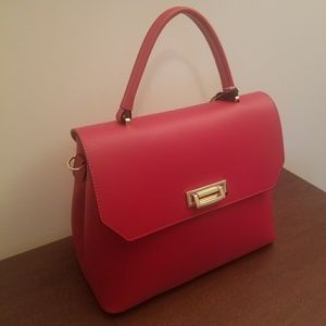 luana ferracuti backpack